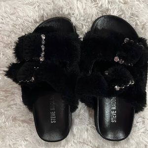 Kids size 13 Steve Madden furry slides with jeweled buckles